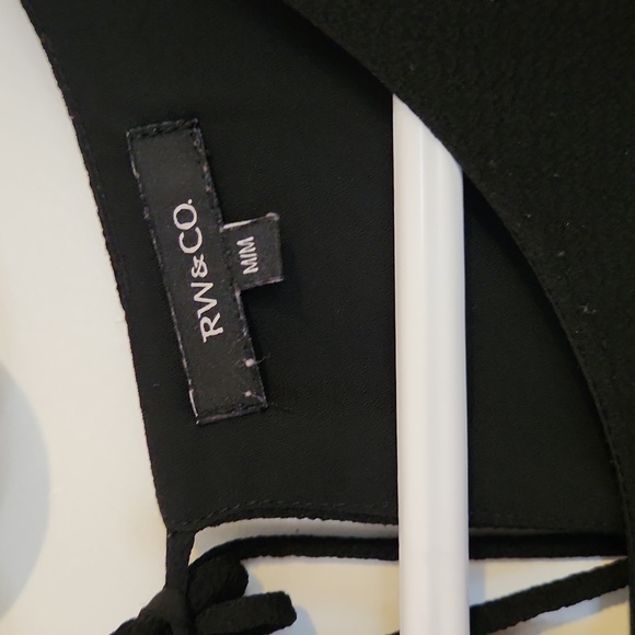 LBD - Picture 5 of 7